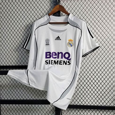 Maillot Rétro Real Madrid Domicile 2006/2007 Blanc